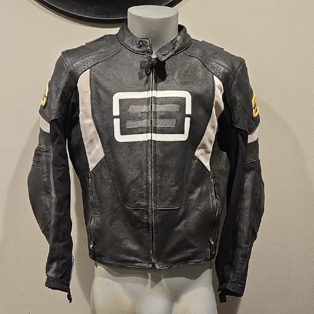 Shi by JOURNEYS Black and White Performance Jacket with Protective Padding